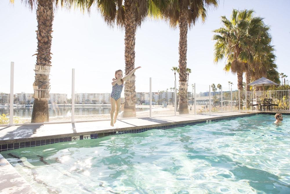 Jamaica Bay Inn Marina Del Rey Tapestry Collection By Hilton Los Angeles Exterior photo